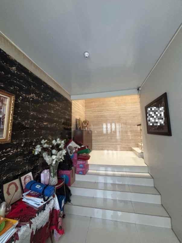 dijual rumah richmond royal residence