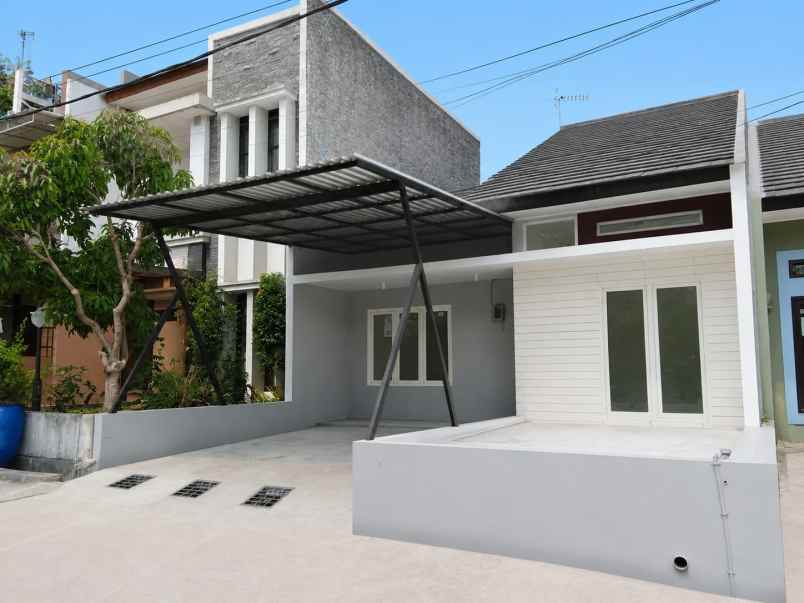 dijual rumah rumah bersih siap huni
