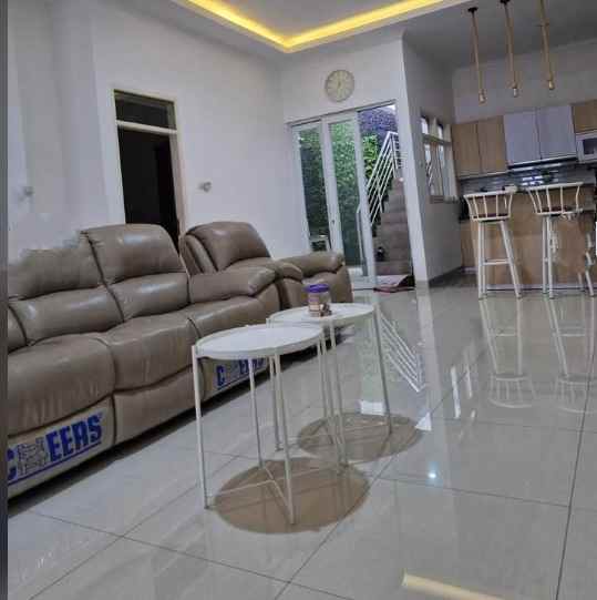 dijual rumah rumah full furnished
