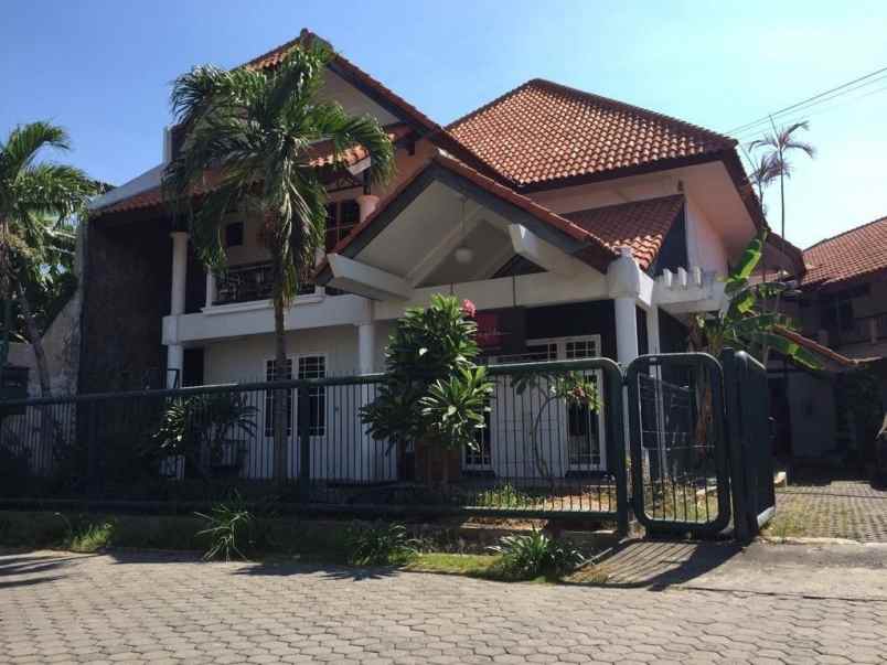 dijual rumah rumah jemursari selatan