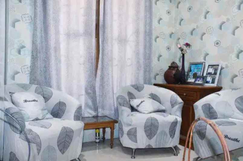 dijual rumah rungkut mapan