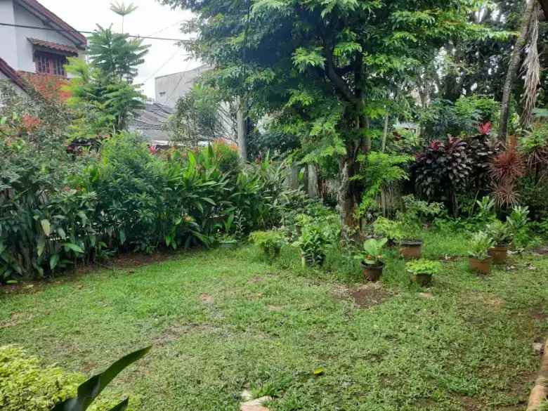 dijual rumah sawangan depok