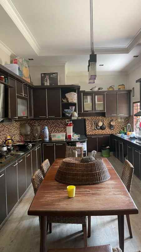 dijual rumah sawo 69 pasar rebo jakarta