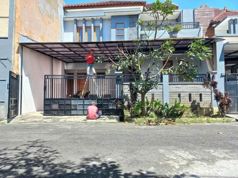 dijual rumah saxophone tunggulwulung