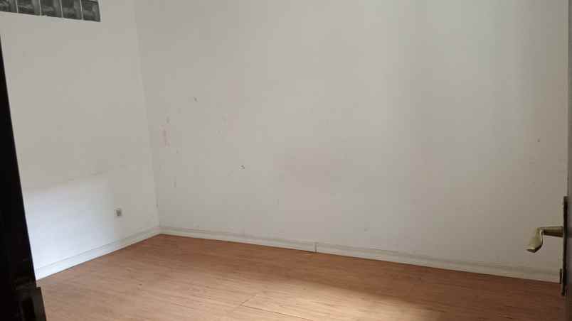 dijual rumah sayap pasteur