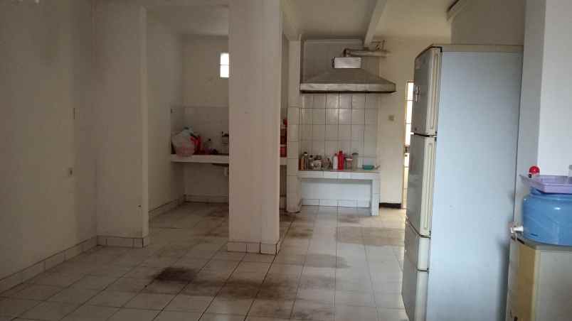 dijual rumah sayap pasteur