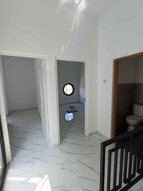 dijual rumah sekarpuro pakis malang