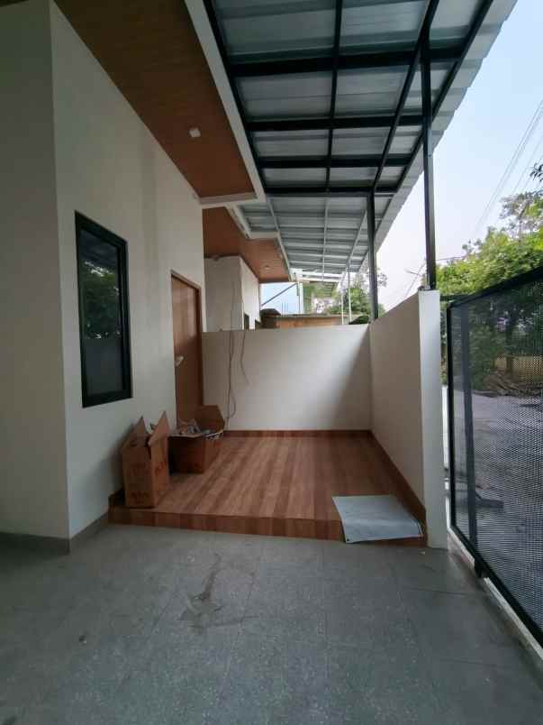 dijual rumah sektor 5 pondok ungu permai