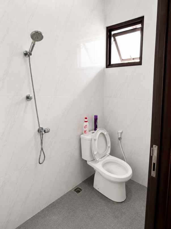 dijual rumah sentul sukaraja bogor
