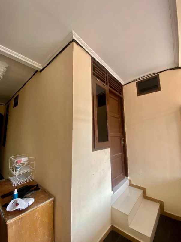 dijual rumah setu