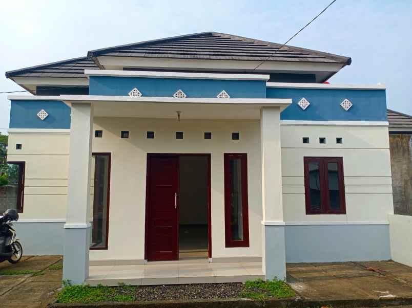 dijual rumah sewon