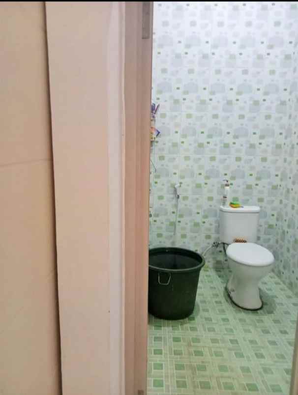 dijual rumah siap huni 2 lantai kelapa dua depok