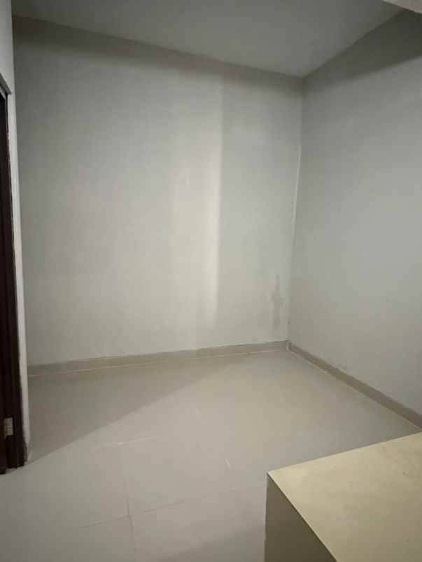 dijual rumah siap huni cilangkap tapos depok