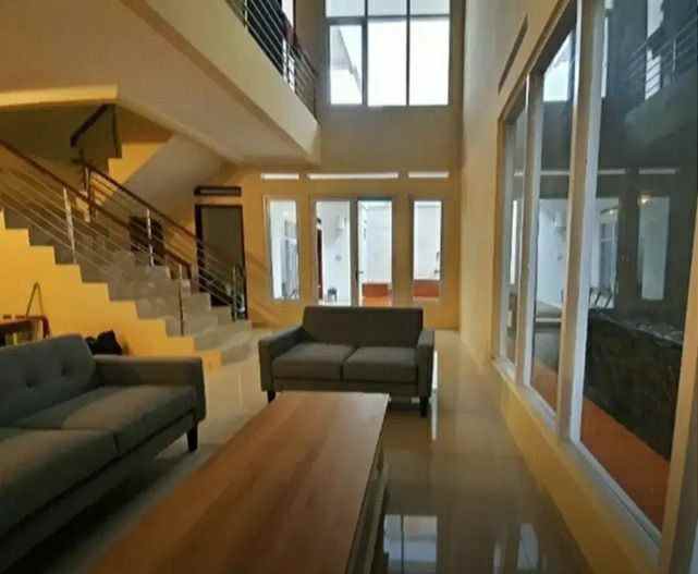 dijual rumah sindanglaya