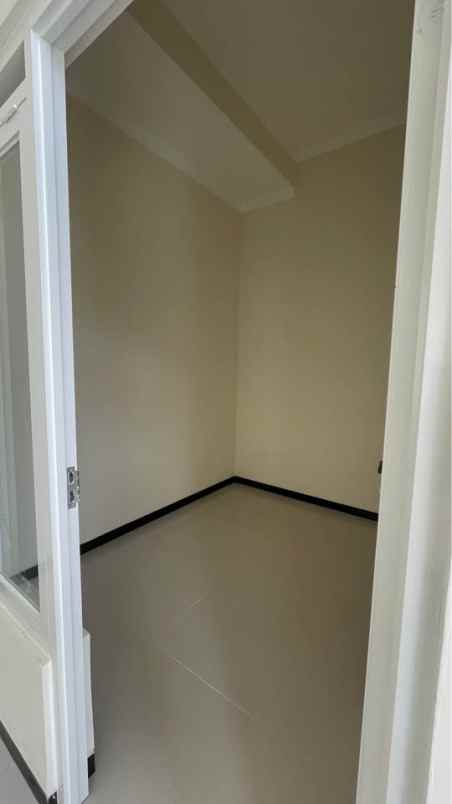 dijual rumah sitirejo wagir malang