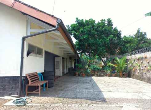 dijual rumah strategis di jatibening bekasi jawa barat