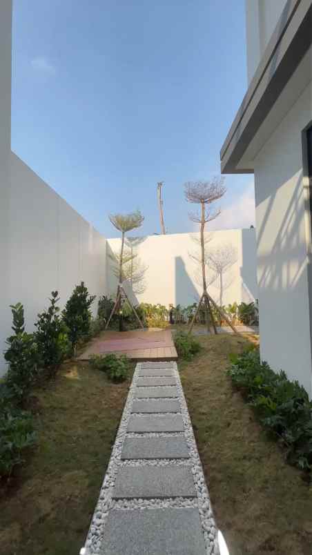 dijual rumah summarecon bogor