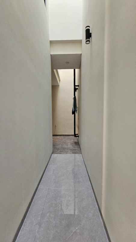 dijual rumah suorejo