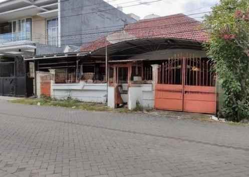dijual rumah sutorejo selatan