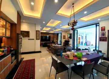 dijual rumah taman cilandak jakarta selatan