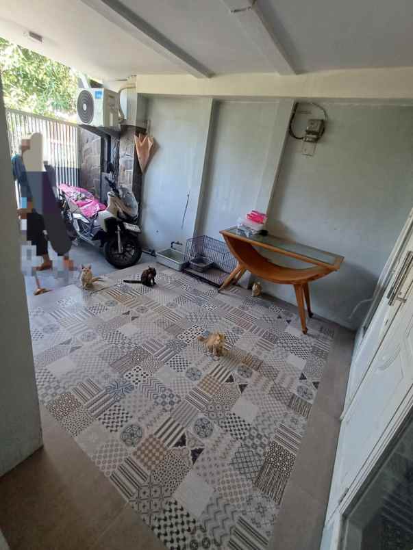 dijual rumah taman harapan baru