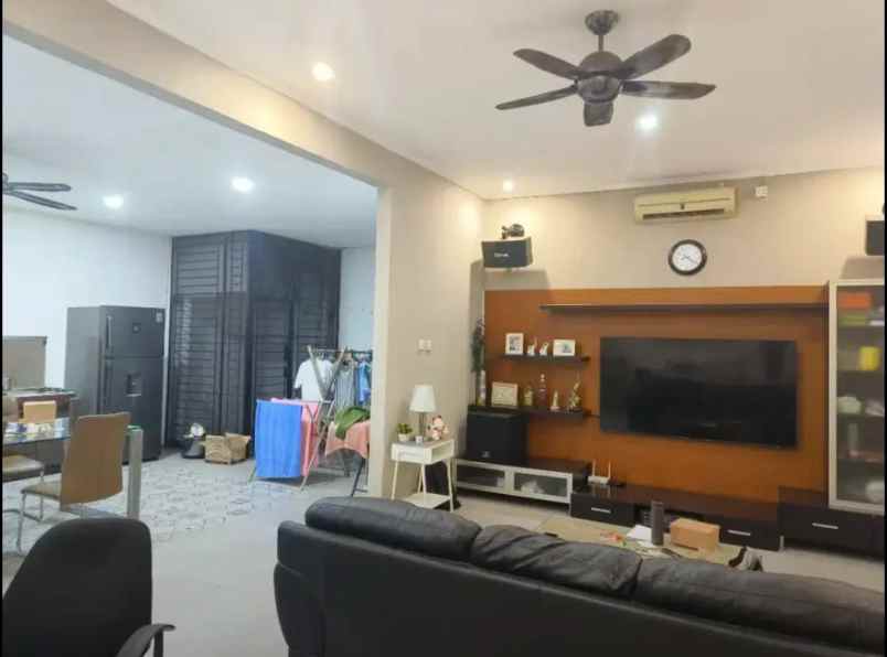 dijual rumah taman harapan baru thb