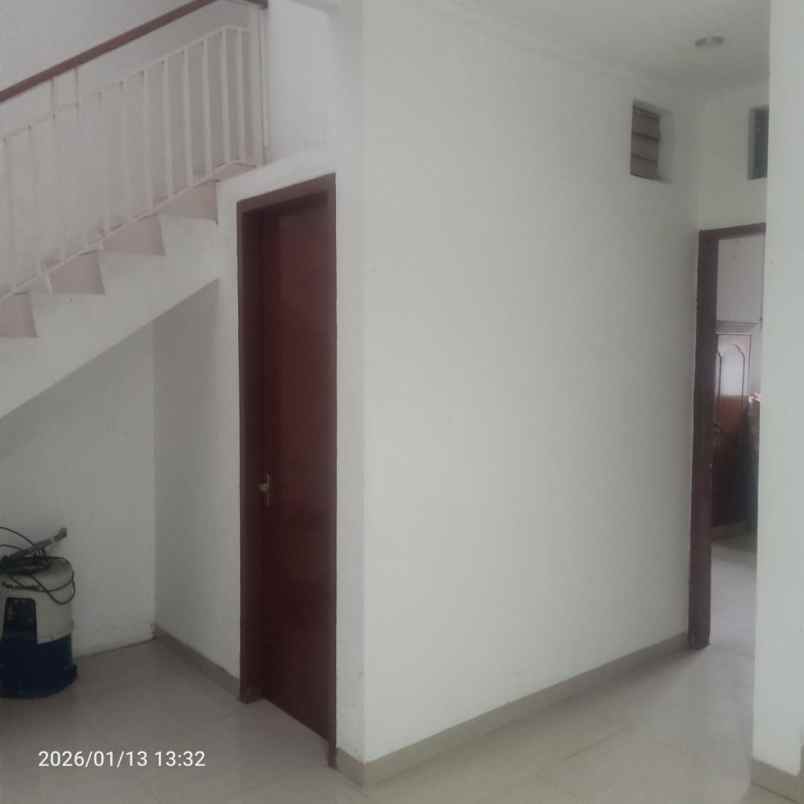 dijual rumah taman malaka selatan