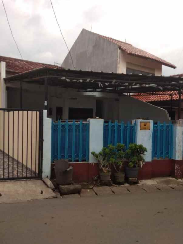 dijual rumah tanjung barat