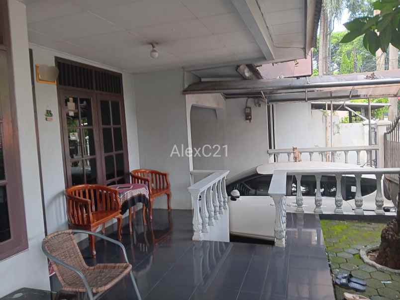 dijual rumah tb simatupang