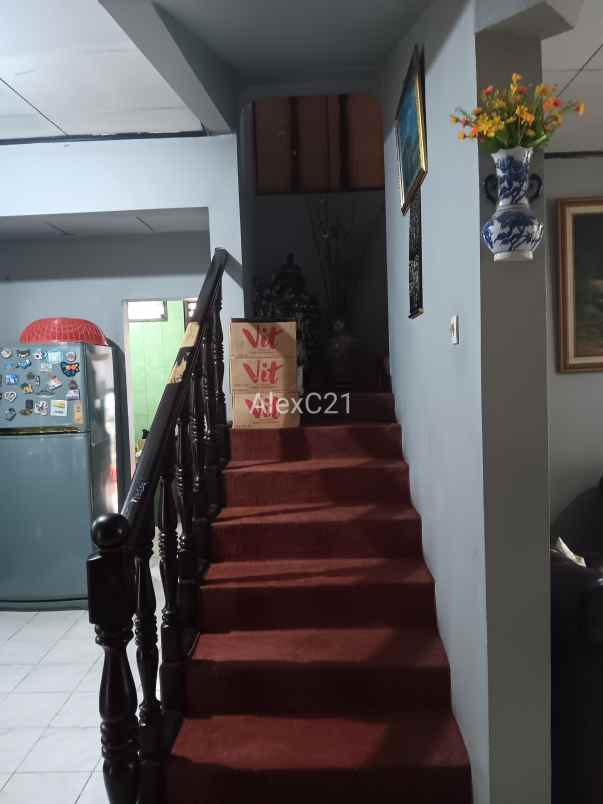 dijual rumah tb simatupang