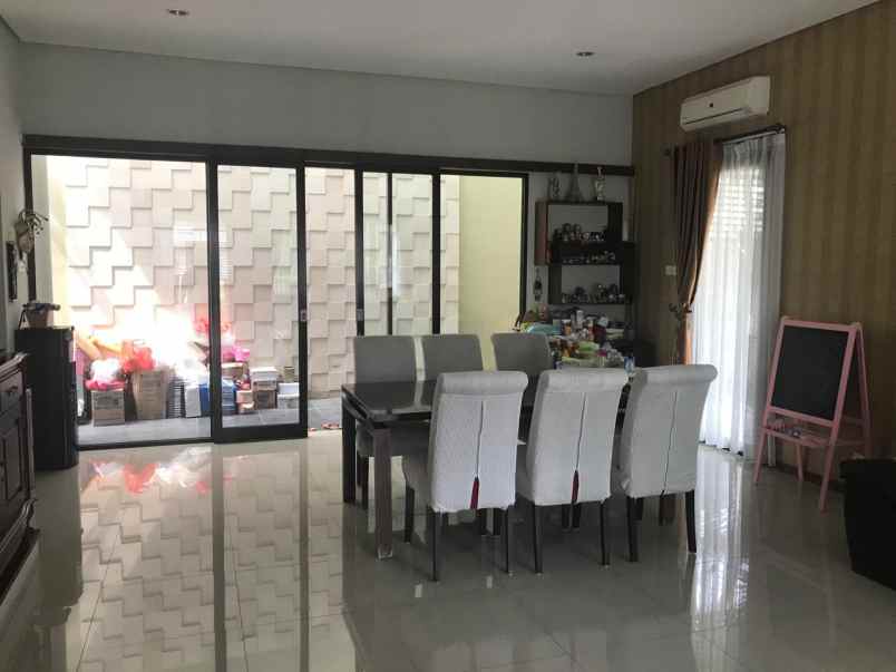 dijual rumah teras bintaro b7