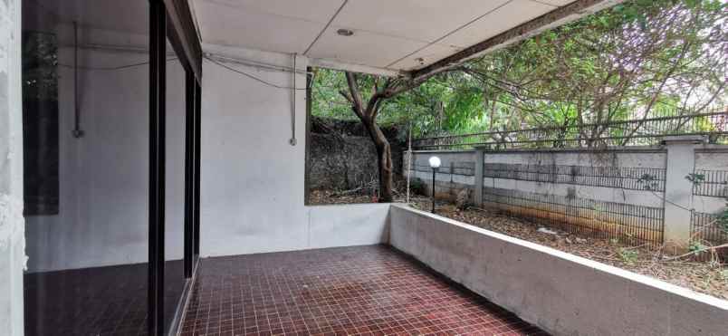 dijual rumah tomang jakarta barat