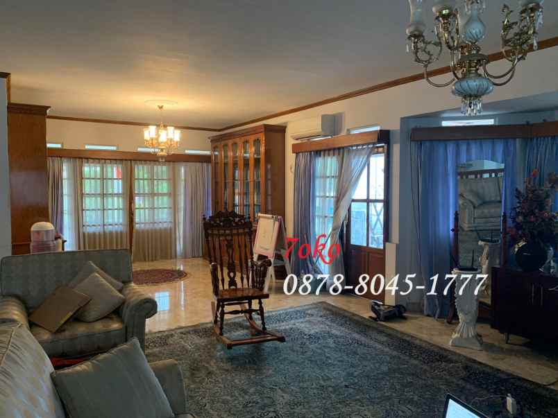 dijual rumah vila delima