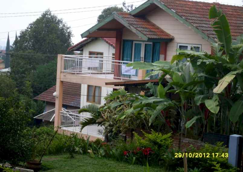 dijual rumah villa di cibodas lembang bandung
