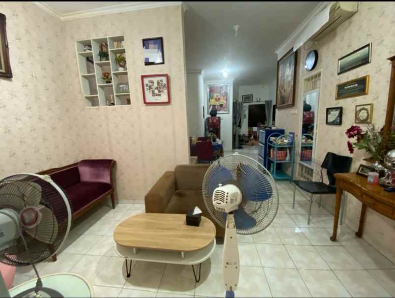 dijual rumah villa galaxy jakasetia
