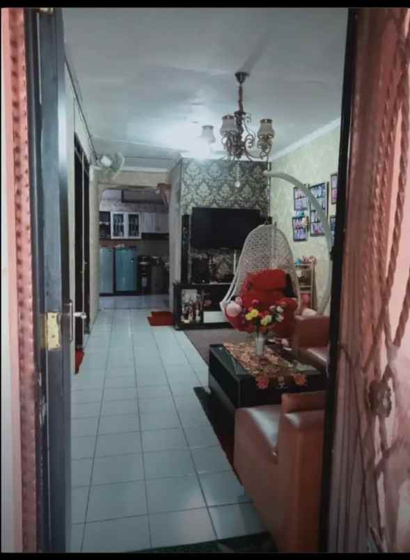 dijual rumah villa pamulang