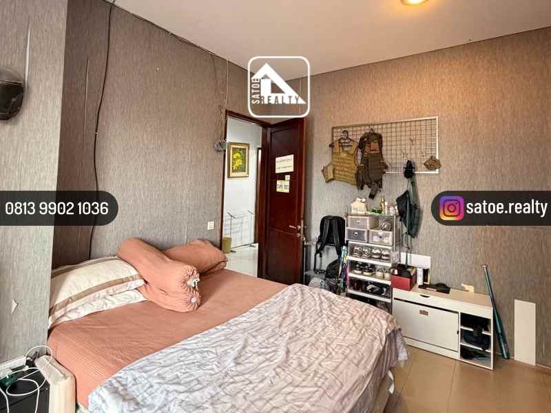 dijual rumah villa pondok indah