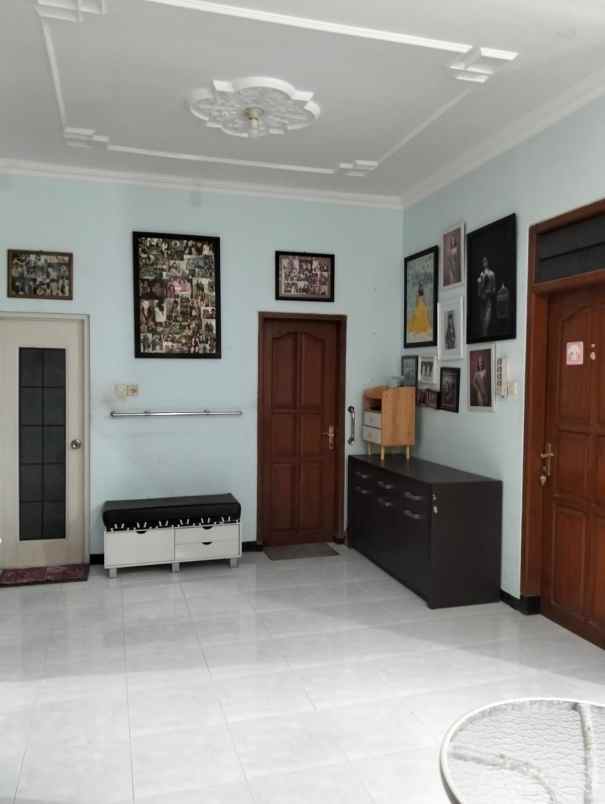 dijual rumah wisma permai mulyorejo