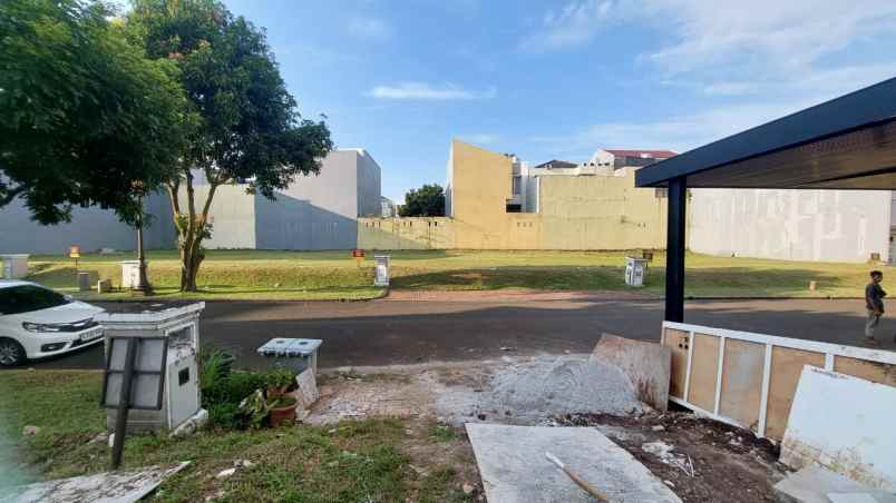 dijual tanah boulevard pondok hijau golf