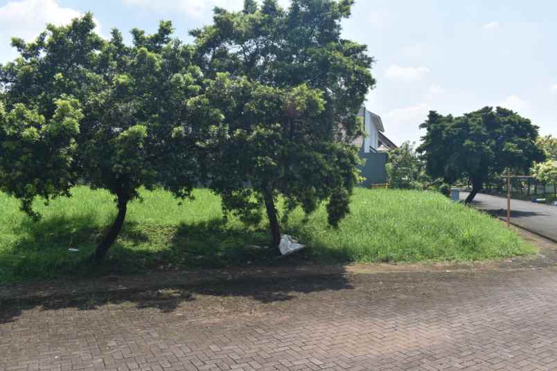 dijual tanah cluster kemang pratama regensi