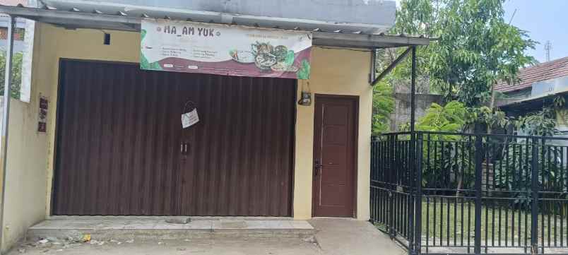 dijual tanah dan bangunan ruko dan cafe
