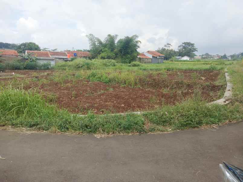 dijual tanah halimpu beber