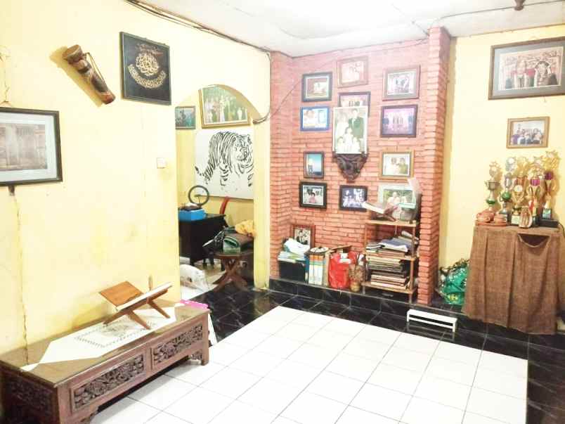 dijual tanah jl madrasah 2 no 16 rt 4