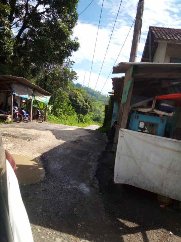 dijual tanah jl nasional iii pamucatan