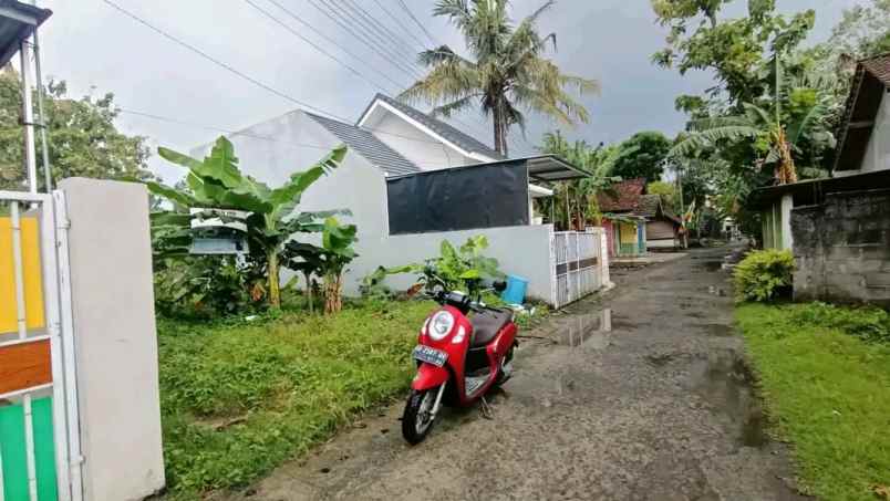 dijual tanah seyegan sleman