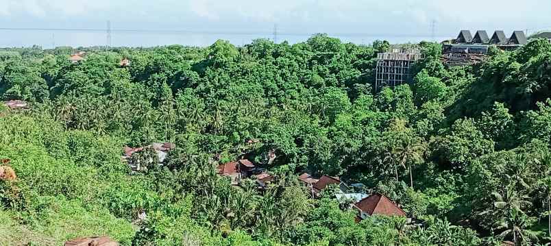 dijual tanah strategis di sentral lovina