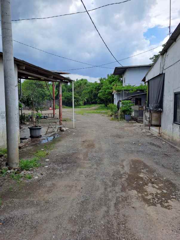 dijual toko gudang di kediri