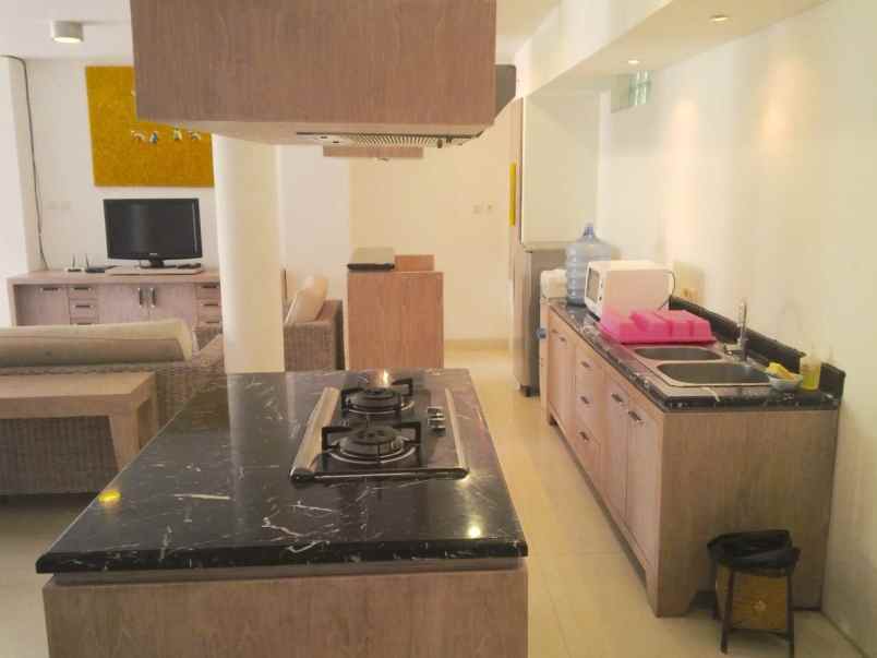 dijual villa umalas badung bali