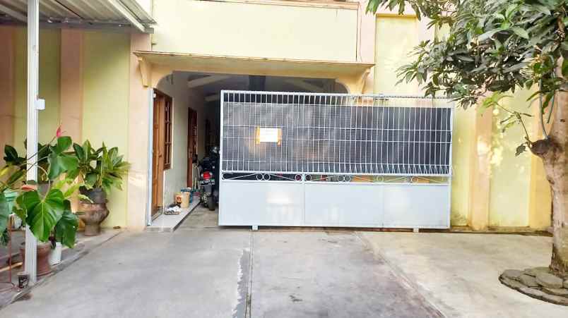 disewakan kost jl raya tajem stan