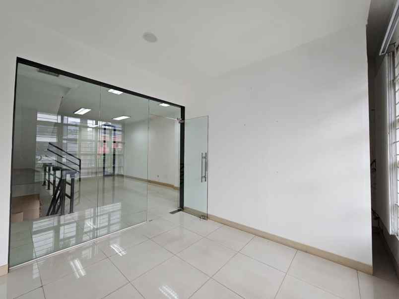 disewakan ruko di jl pluit sakti kav 16 jakarta utara